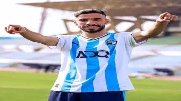 صدام مرتقب.. موعد انطلاق مباراة بيراميدز ونهضة بركان بتوقيت القاهرة والقناة الناقلة